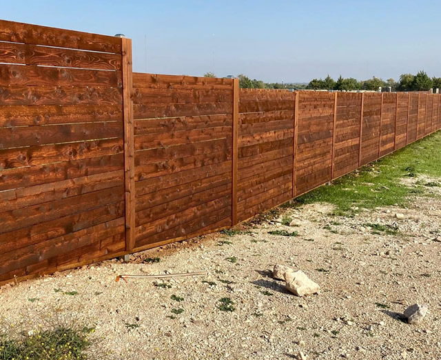 Cedar Fencing in Dallas / Fort Worth
