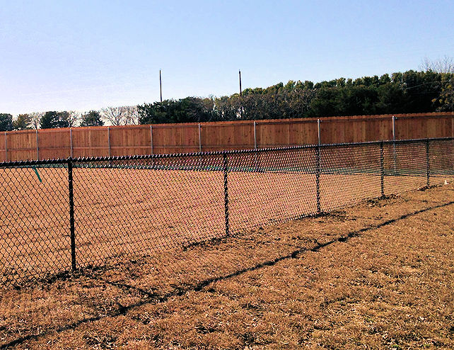Chain link fence Texas